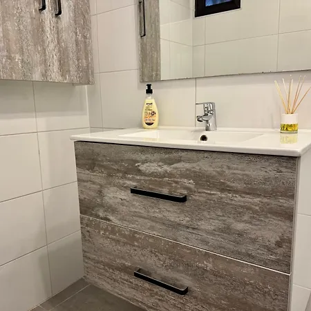 Apartament Vibrant Seaside In Cristianos *