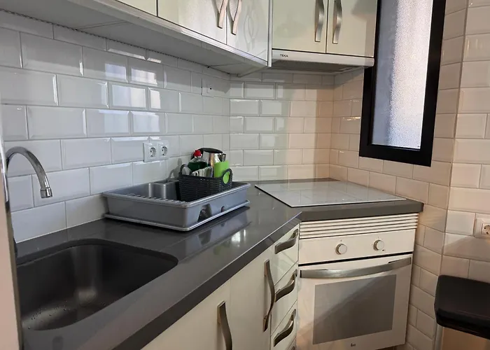 アパート Vibrant Seaside In Cristianos *