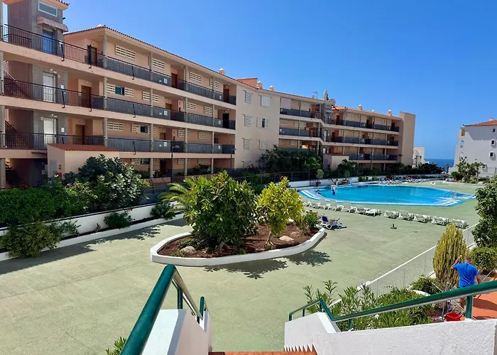 Vibrant Seaside In Cristianos * Los Cristianos (Tenerife)