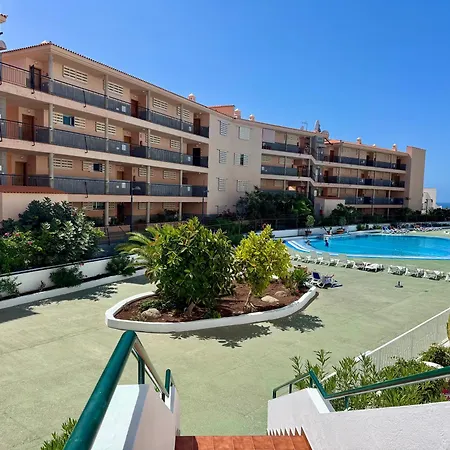 Vibrant Seaside In Cristianos * Los Cristianos (Tenerife)
