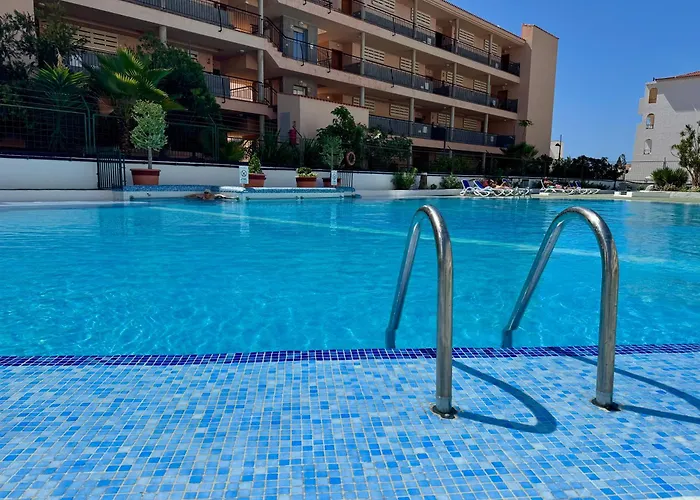 Vibrant Seaside In Cristianos شقة